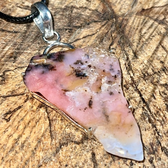 Pink Peruvian Opal Pendant 2” - Picture 1 of 7